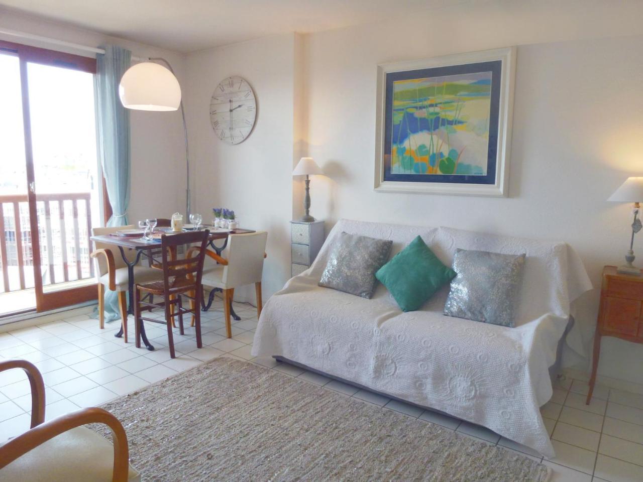 Appartamento L'amiral By Interhome Trouville-sur-Mer